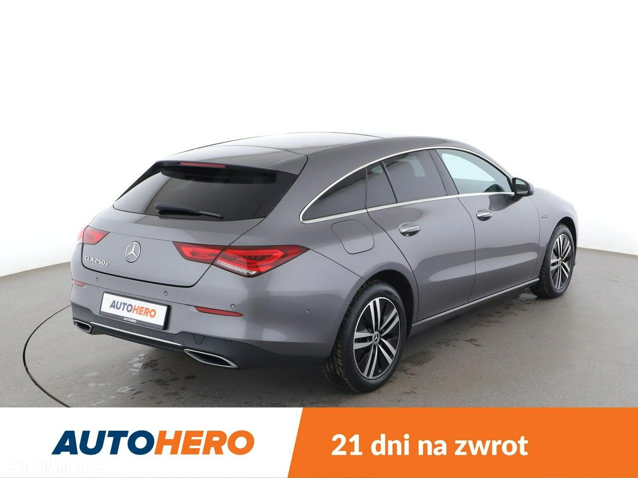 Mercedes-Benz CLA 250 E Progressive 8G-DCT - 7