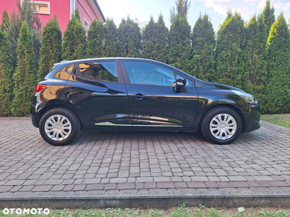 Renault Clio 1.2 16V 75 Start - 6