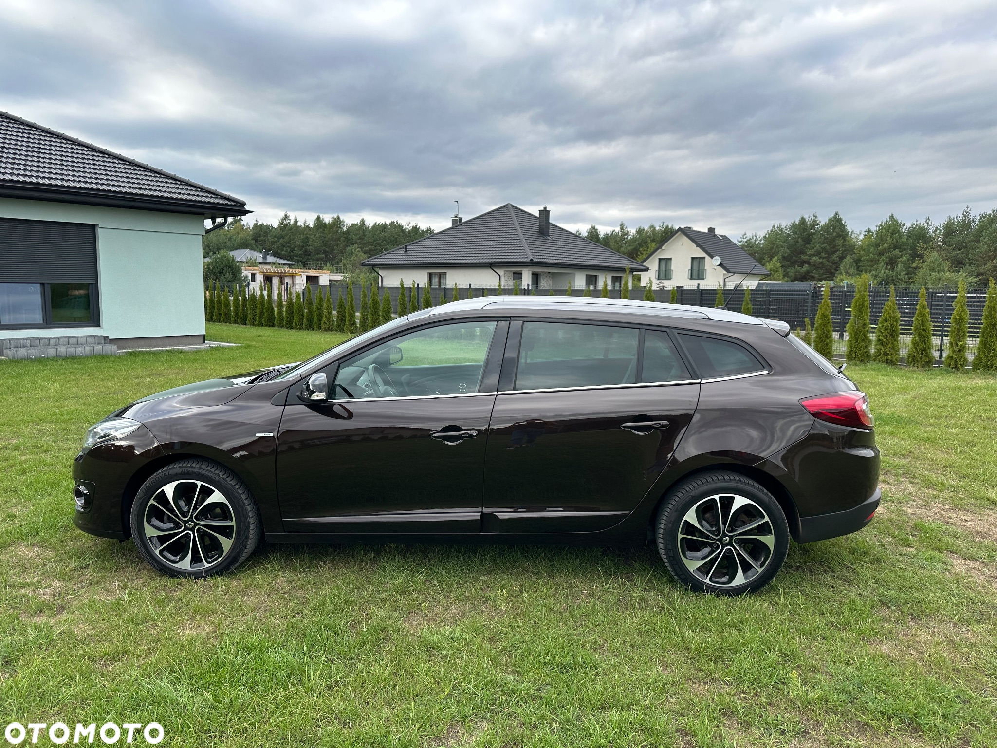Renault Megane ENERGY TCe 130 BOSE EDITION - 19