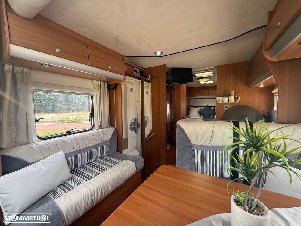 Knaus Sky Wave - 12