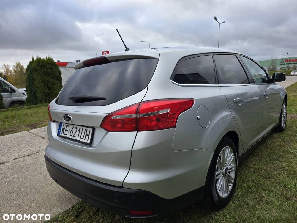 Ford Focus 1.6 SYNC Edition - 6