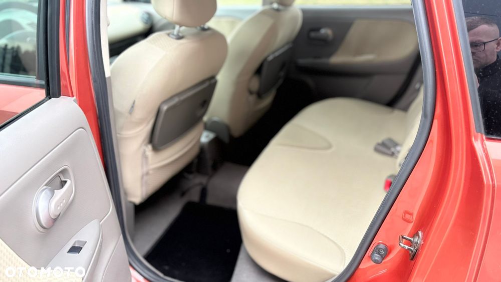 Nissan Note 1.6 more - 9