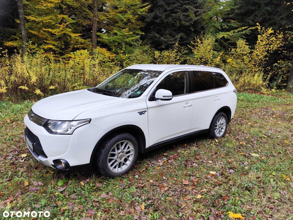 Mitsubishi Outlander - 7