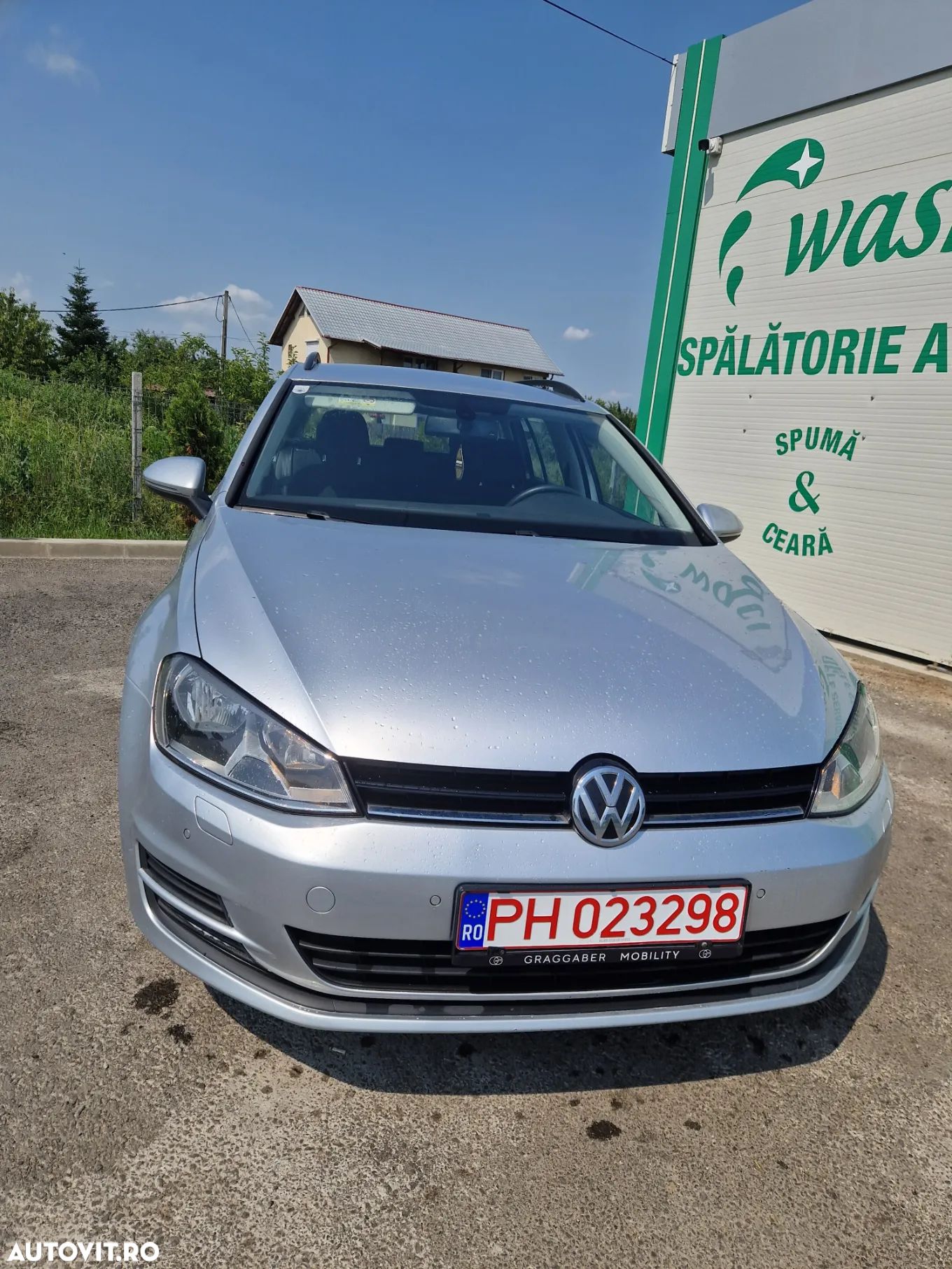 Volkswagen Golf 1.6 TDI SCR Comfortline - 1
