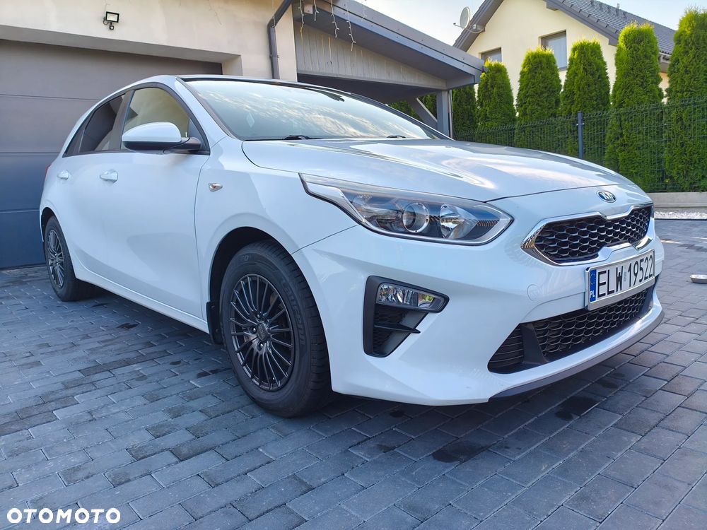 Kia Ceed 1.4 L - 7