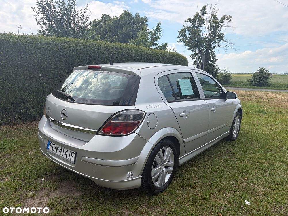 Opel Astra 1.4 - 3