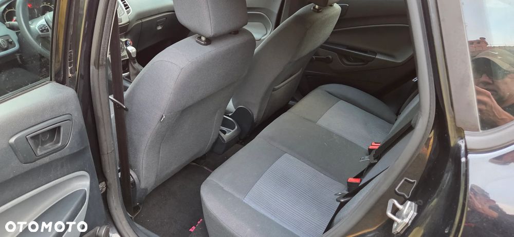 Ford Fiesta 1.25 Ambiente - 8