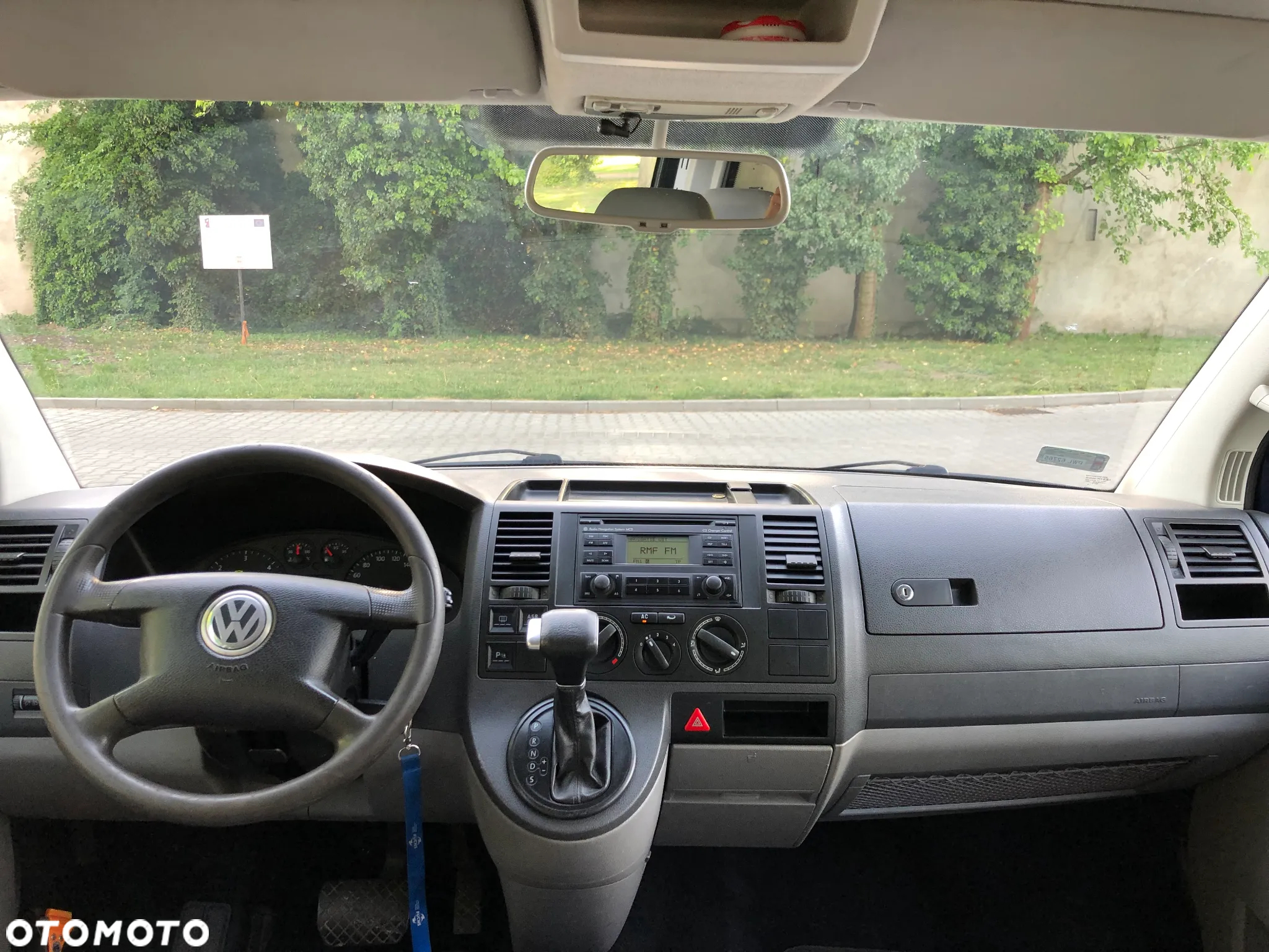 Volkswagen Transporter - 8