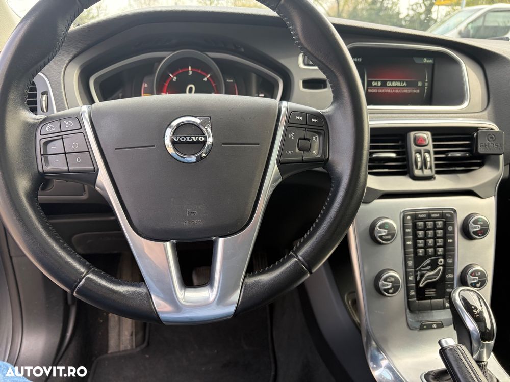 Volvo V40 D3 Aut. Ocean Race - 6