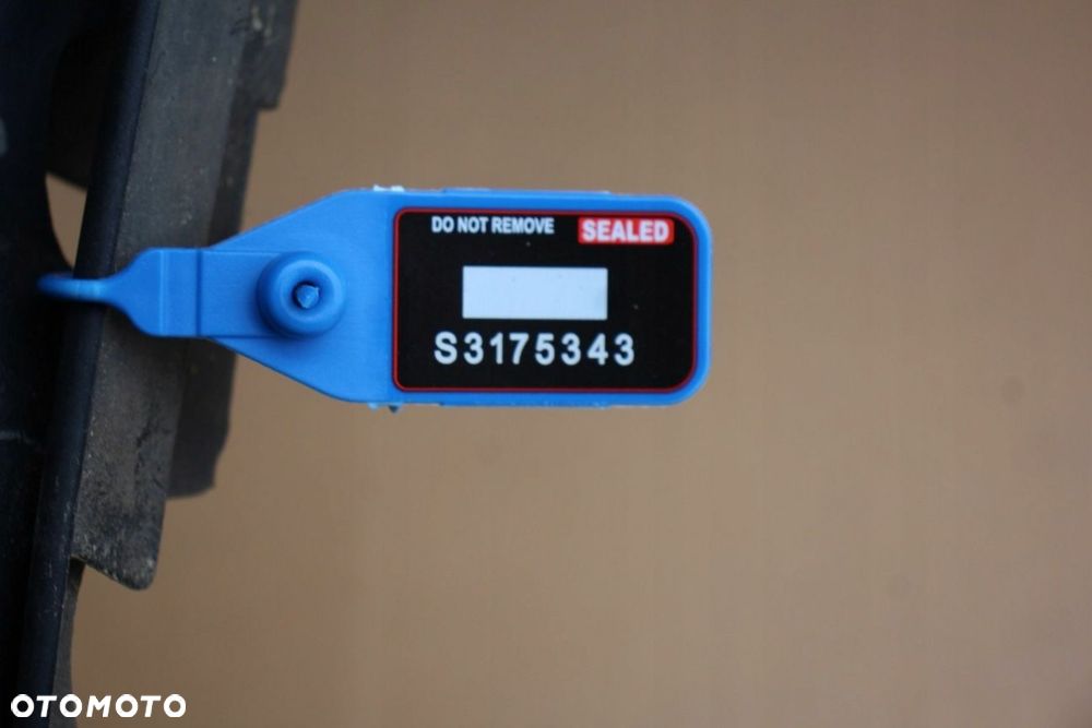 Kratka zderzaka osłona obudowa halogenu PRAWA VW Golf V (5343) - 3