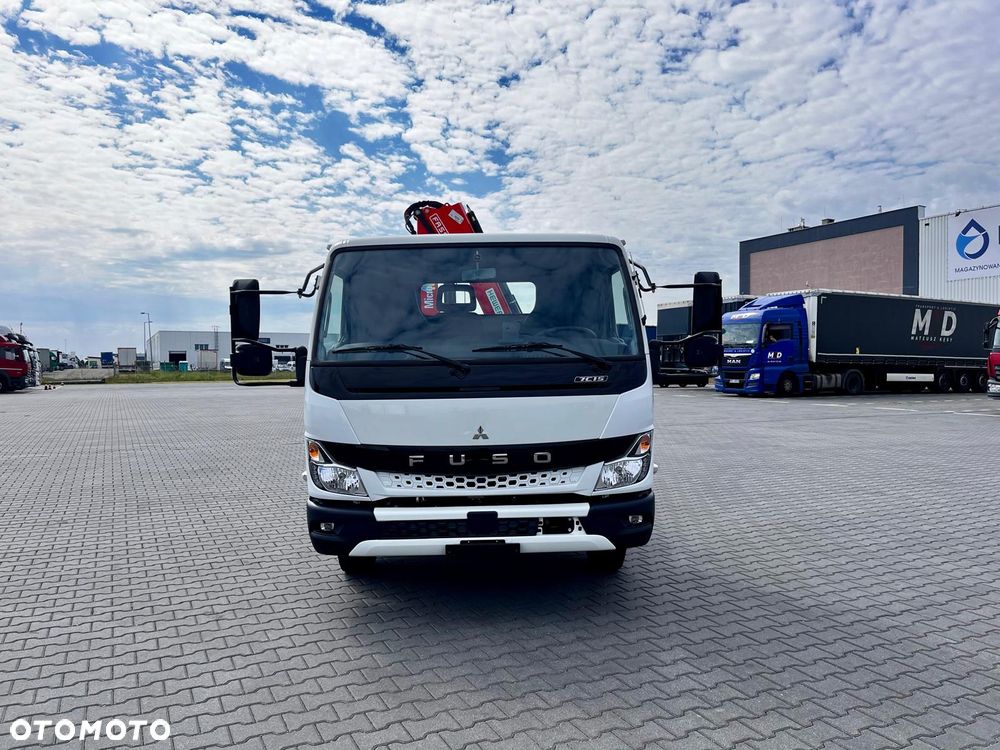 FUSO Canter 7C15