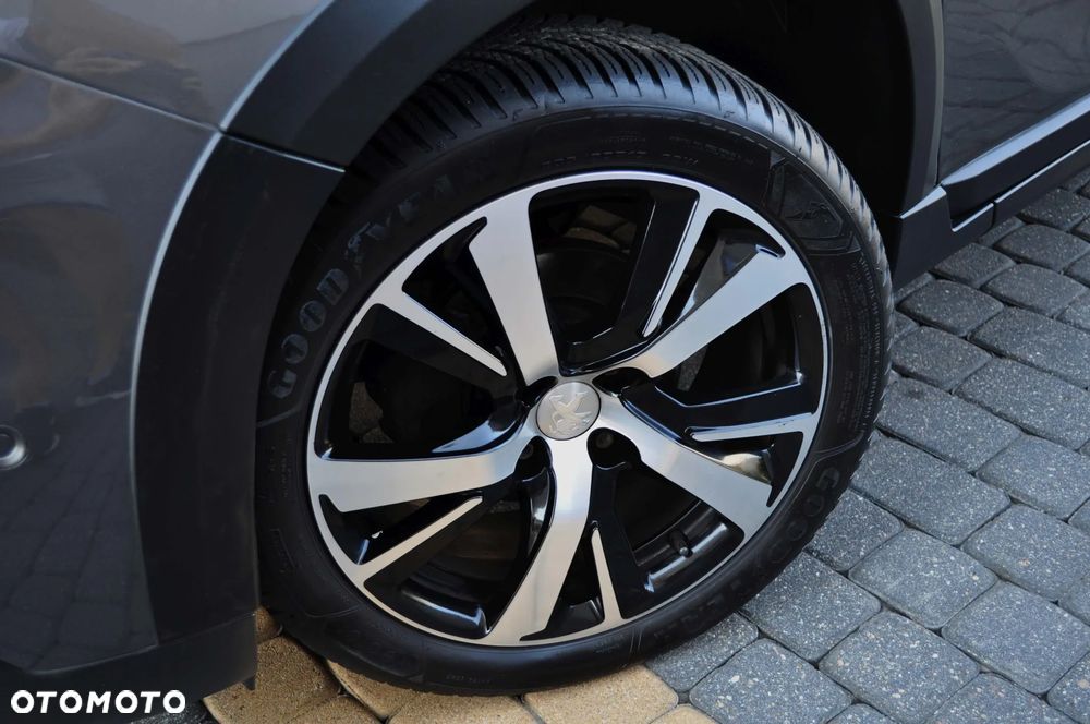 Peugeot 2008 1.5 BlueHDi GT Line S&S - 27