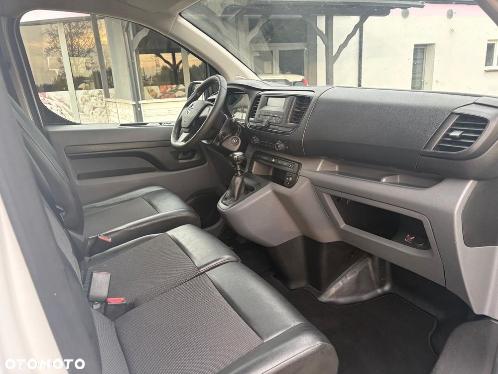 Opel VIVARO 2.0D MAX DŁUGI SUPER STAN - 18