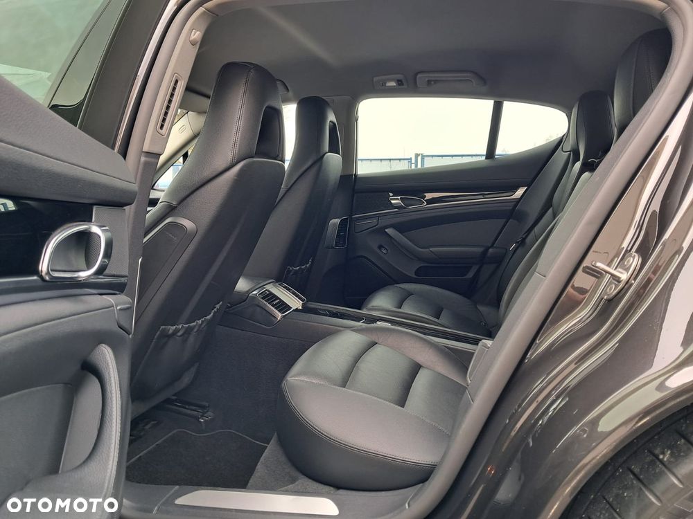 Porsche Panamera Diesel - 18