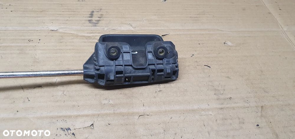 Klamka raczka drzwi lewy tył VW Caddy III 7H0843641A - 4