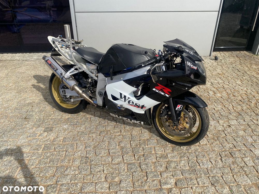 Suzuki GSX-R - 4