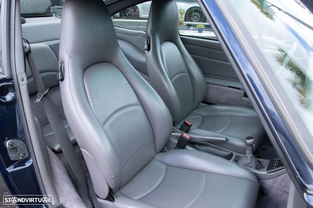 Porsche 911 (993) Coupé 3.6 Carrera 2 - 34