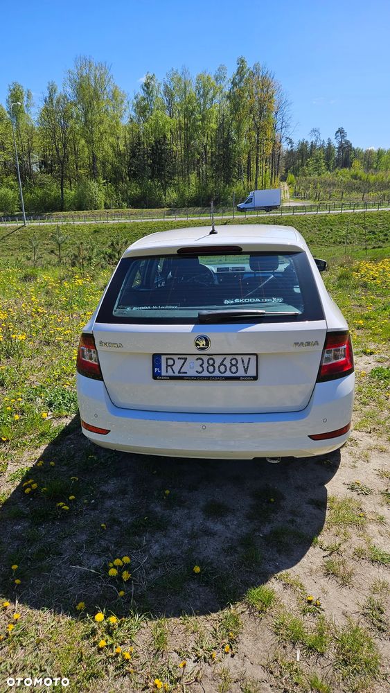 Skoda Fabia 1.0 TSI Ambition - 4