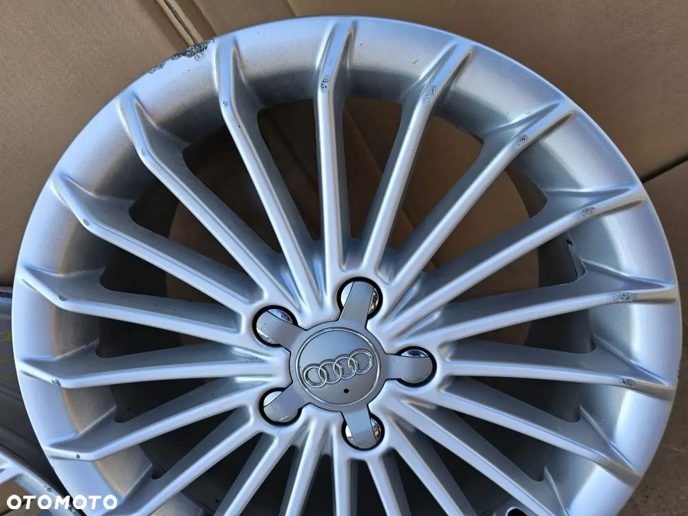 (F128) Audi OE A4 B8 A5 A6 A8 Q5 / 8K0601025CF / 7,5Jx17 ET45 5x112 - 7