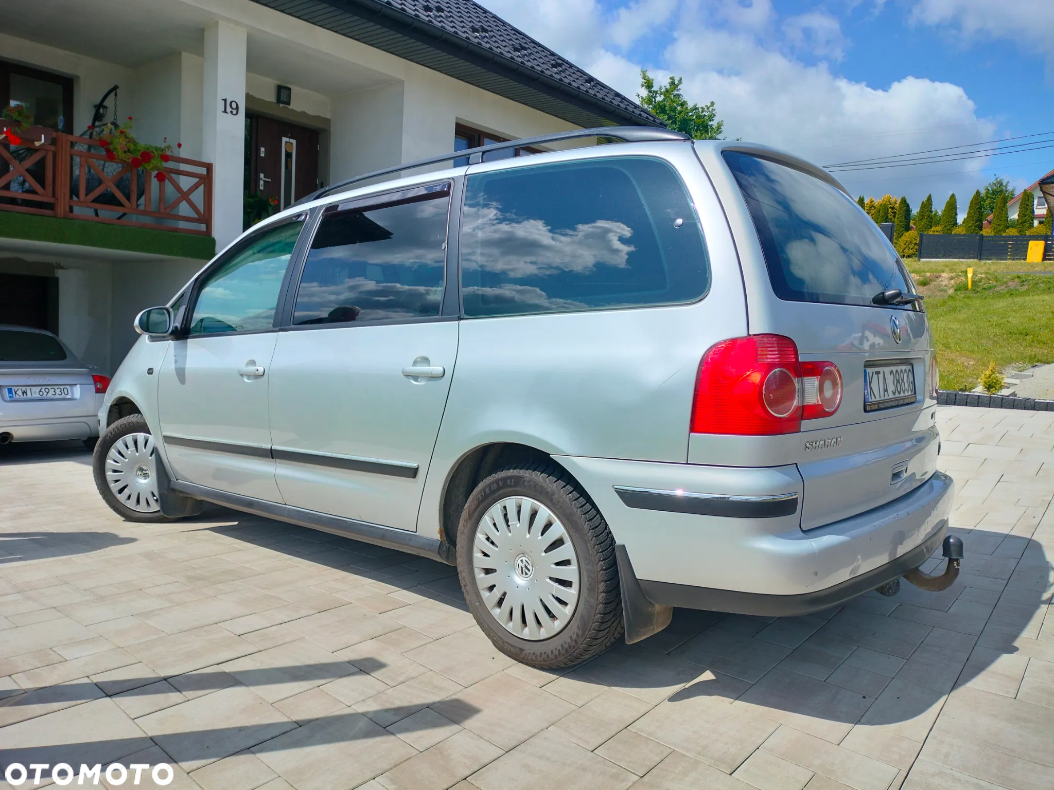 Volkswagen Sharan 1.8T Comfortline - 4