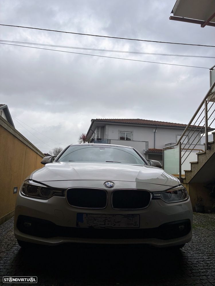 BMW 330 - 4