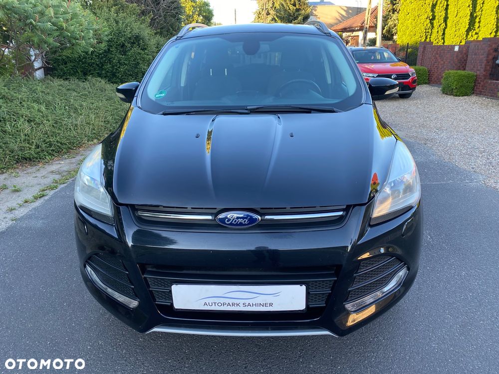 Ford Kuga 2.0 TDCi 2x4 Titanium - 22
