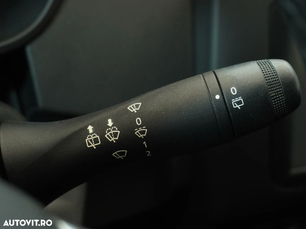 Dacia Duster dCi 110 FAP 4x4 Prestige - 30