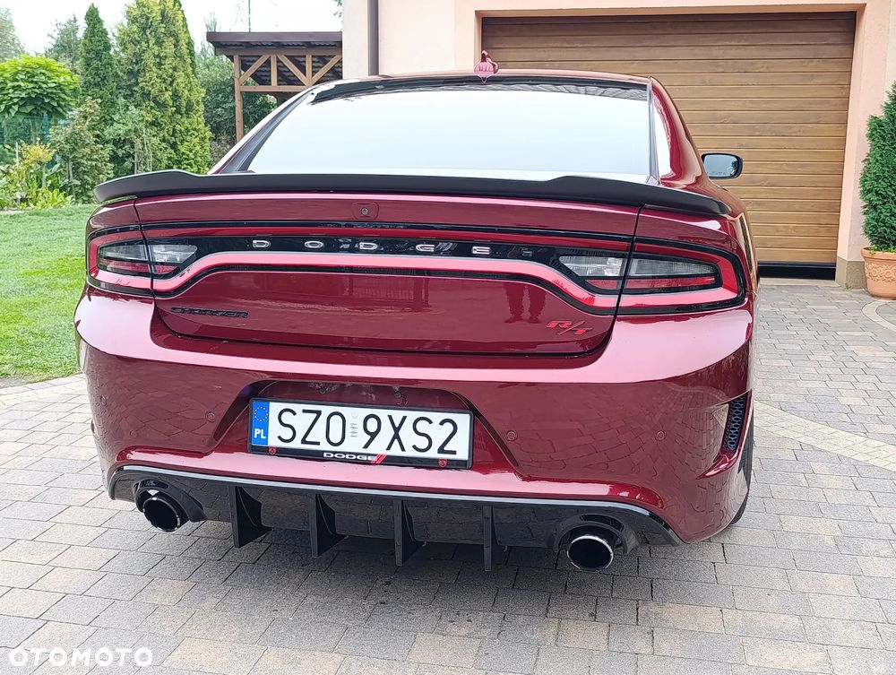Dodge Charger 6.4 Scat Pack - 11