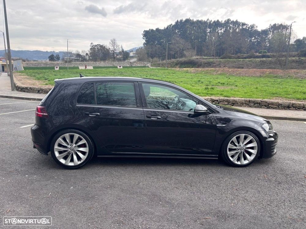 VW Golf 2.0 TDI GTD DSG - 5