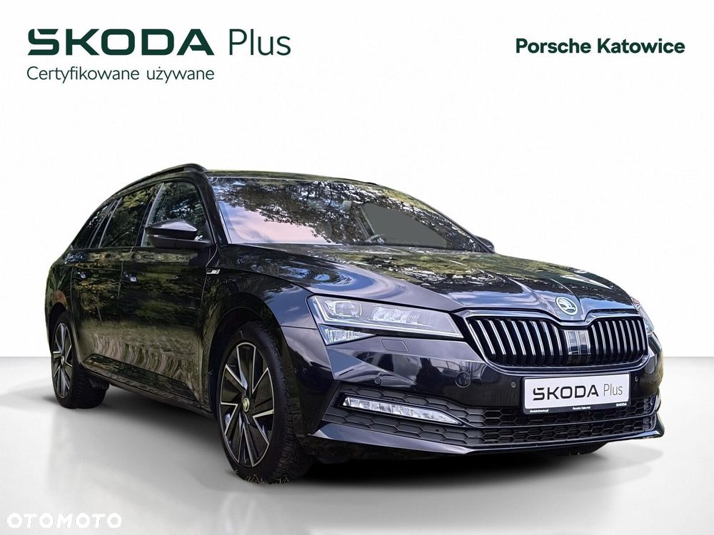 Skoda Superb 2.0 TDI SCR Sportline DSG - 8