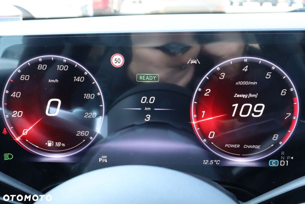Mercedes-Benz CLA 200 mHEV 4-Matic 8G-DCT - 16