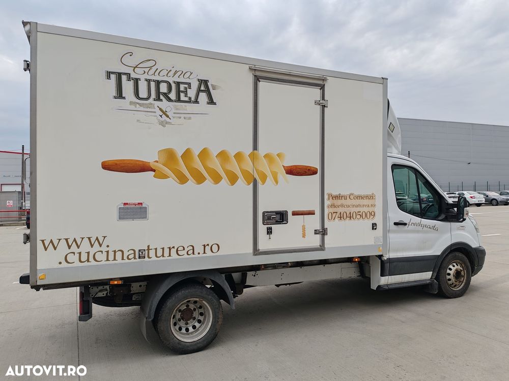 Ford Transit - 12