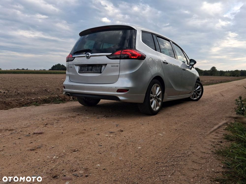 Opel Zafira 2.0 CDTI Cosmo S&S - 2