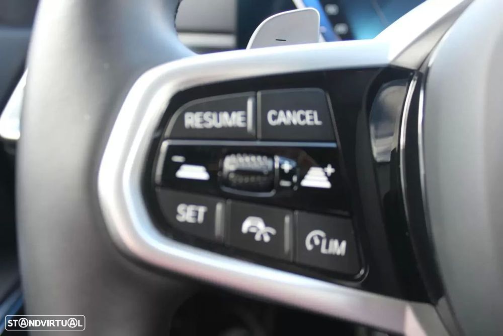 BMW 330 e Touring Aut. M Sport - 40