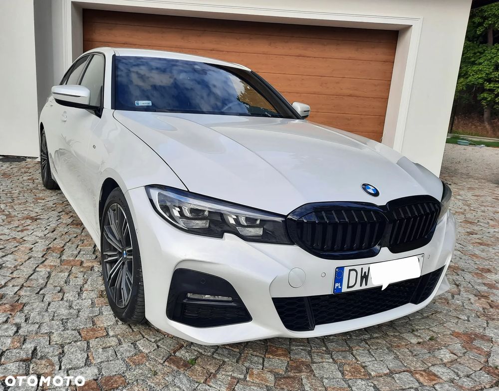 BMW Seria 3 320d xDrive M Sport sport - 2