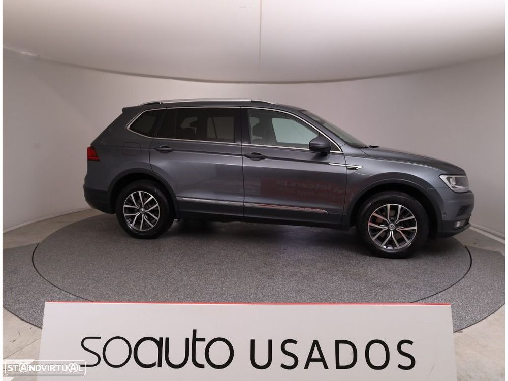 VW Tiguan Allspace 2.0 TDI Confortline DSG - 17