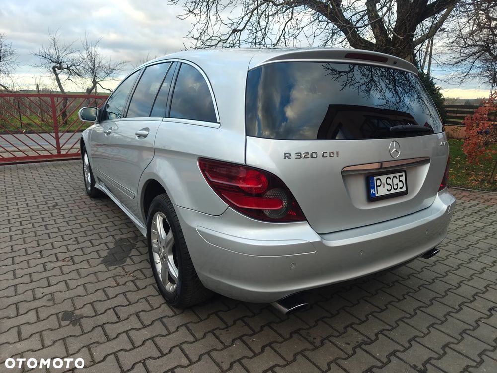 Mercedes-Benz Klasa R 320 CDI 4Matic 7G-TRONIC DPF - 12