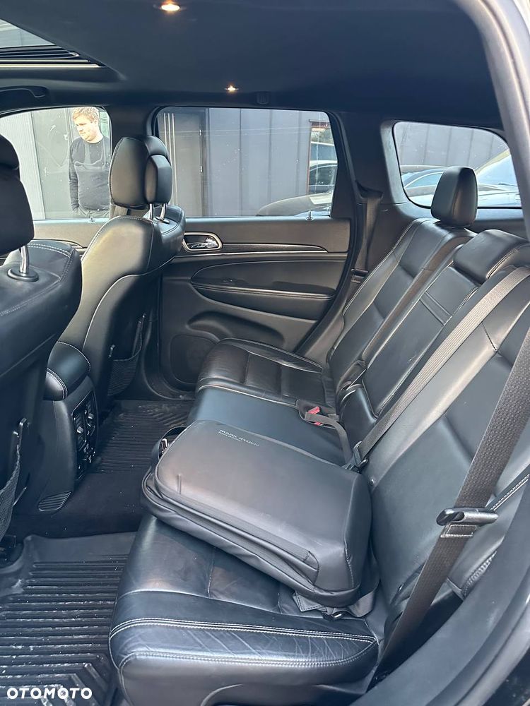 Jeep Grand Cherokee - 8