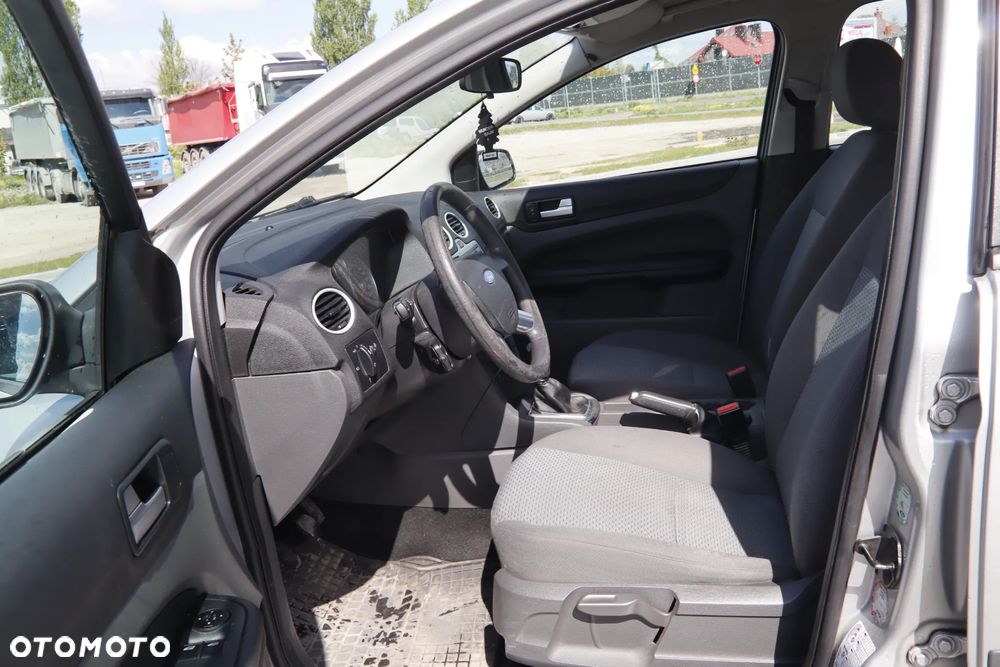 Ford Focus 1.6 Trend - 7