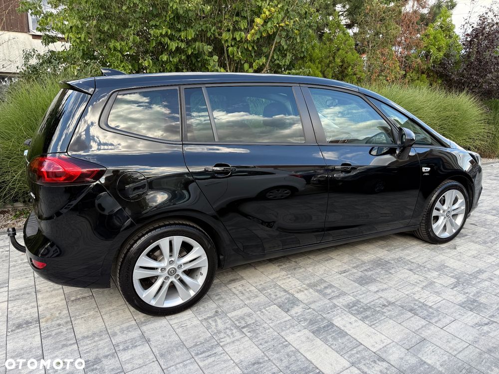 Opel Zafira 1.4 T Cosmo EcoFLEX S&S EU6 - 26