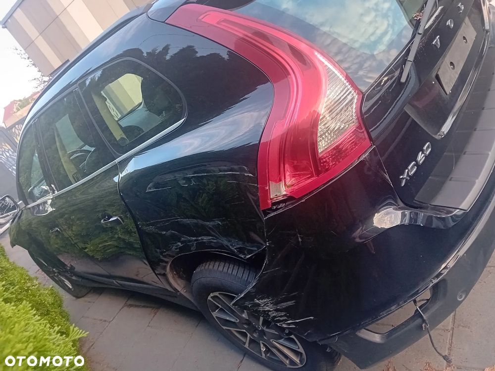 Volvo XC 60 D4 Geartronic Kinetic - 1