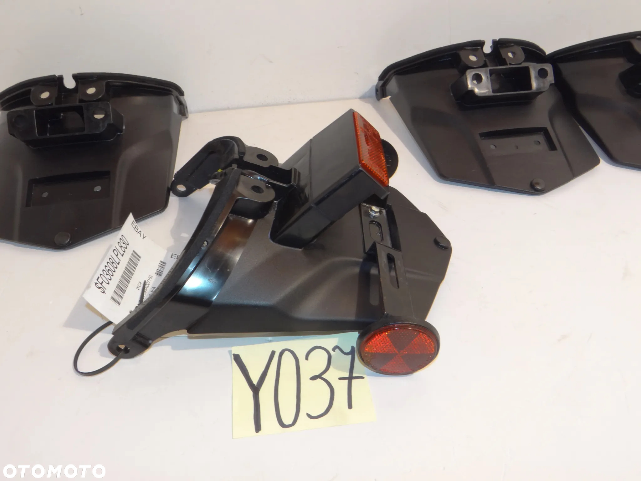 YAMAHA XVS 950 NADKOLE CHLAPACZ BŁOTNIK  TYŁ  Y037 - 6