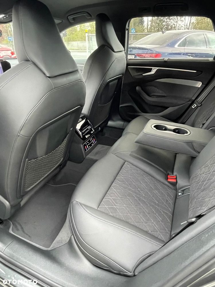 Audi A6 Avant - 14
