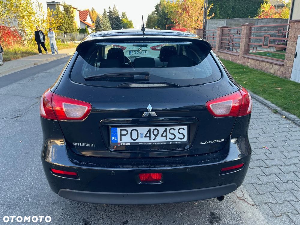 Mitsubishi Lancer 1.8 Invite - 7