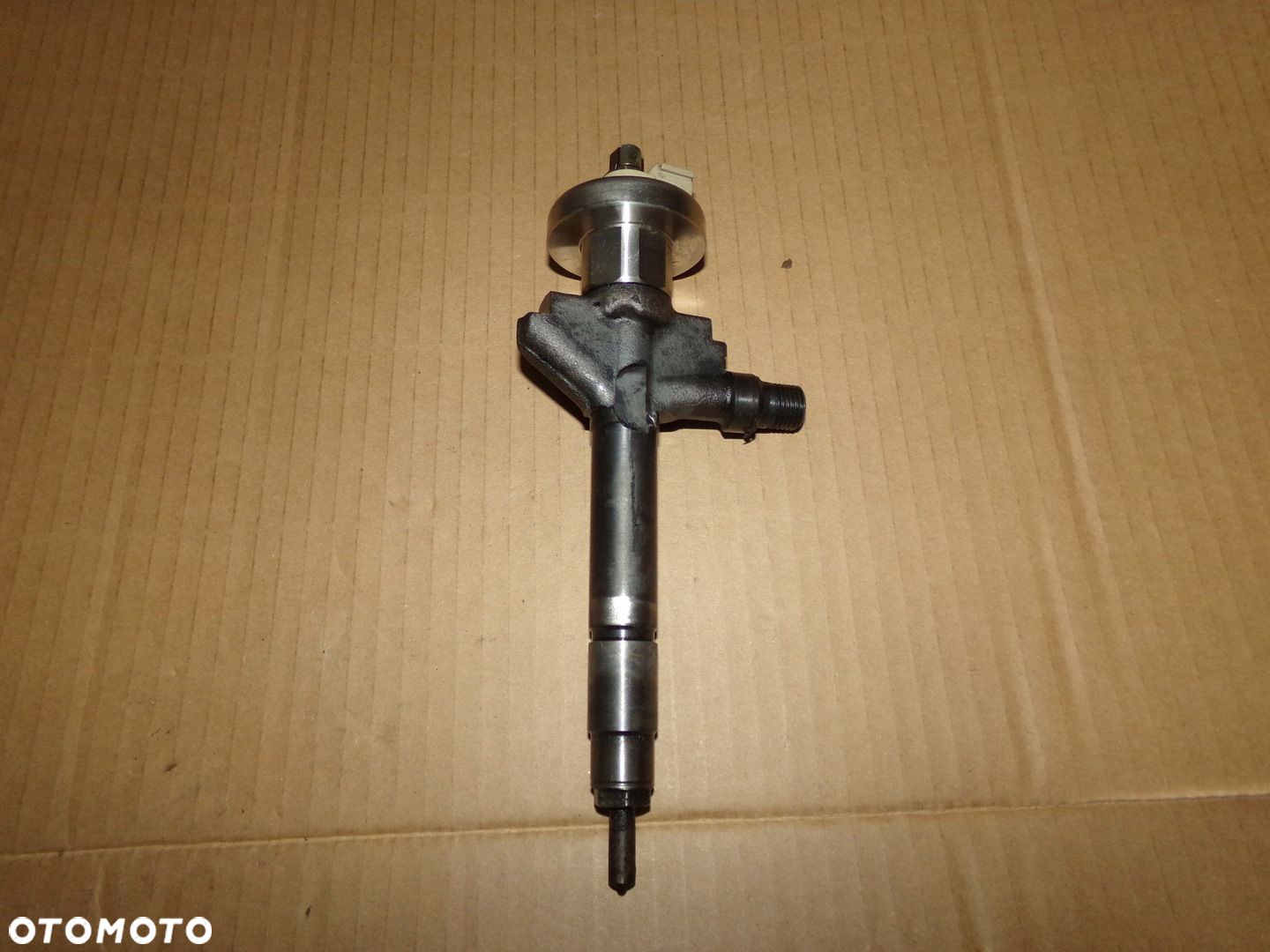 WTRYSK WTRYSKIWACZ 13H50A MAZDA 6 5 MPV II 2.0 CITD - 1