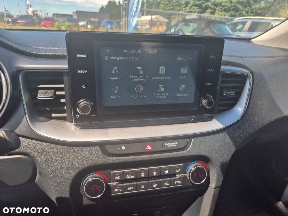 Kia Ceed 1.5 T-GDI M - 17