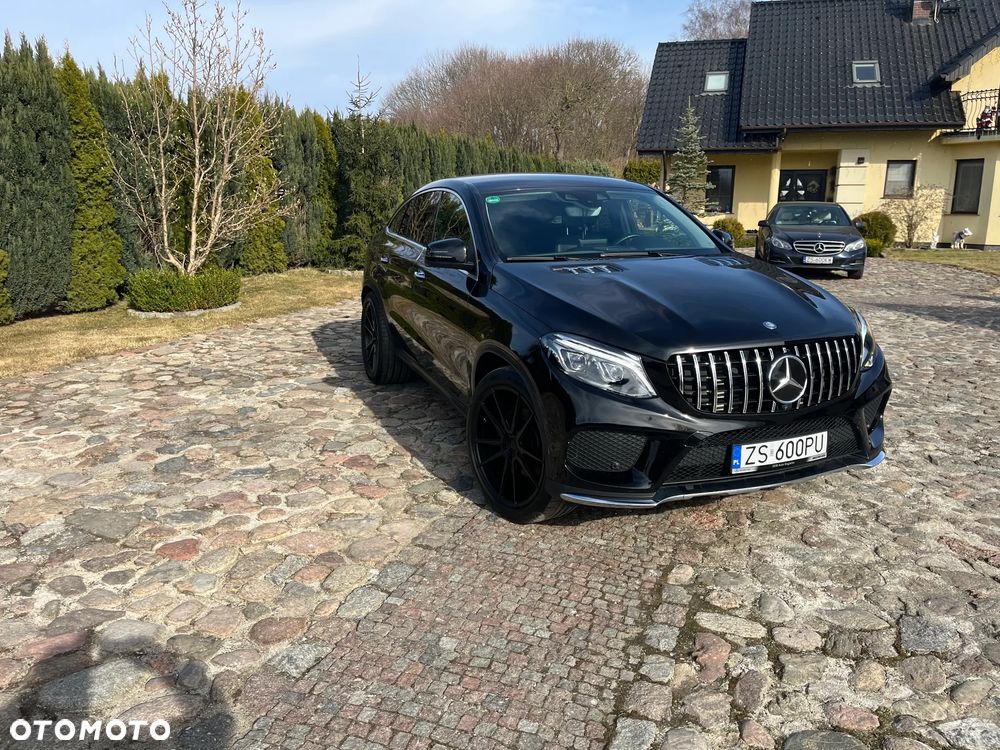 Mercedes-Benz GLE - 16