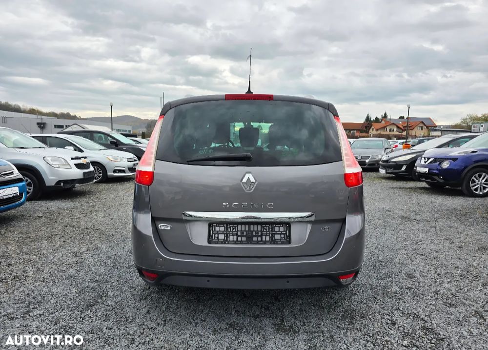 Renault Scenic 2015 photo 3