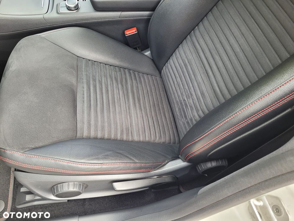 Mercedes-Benz CLA 250 4-Matic Sport - 8