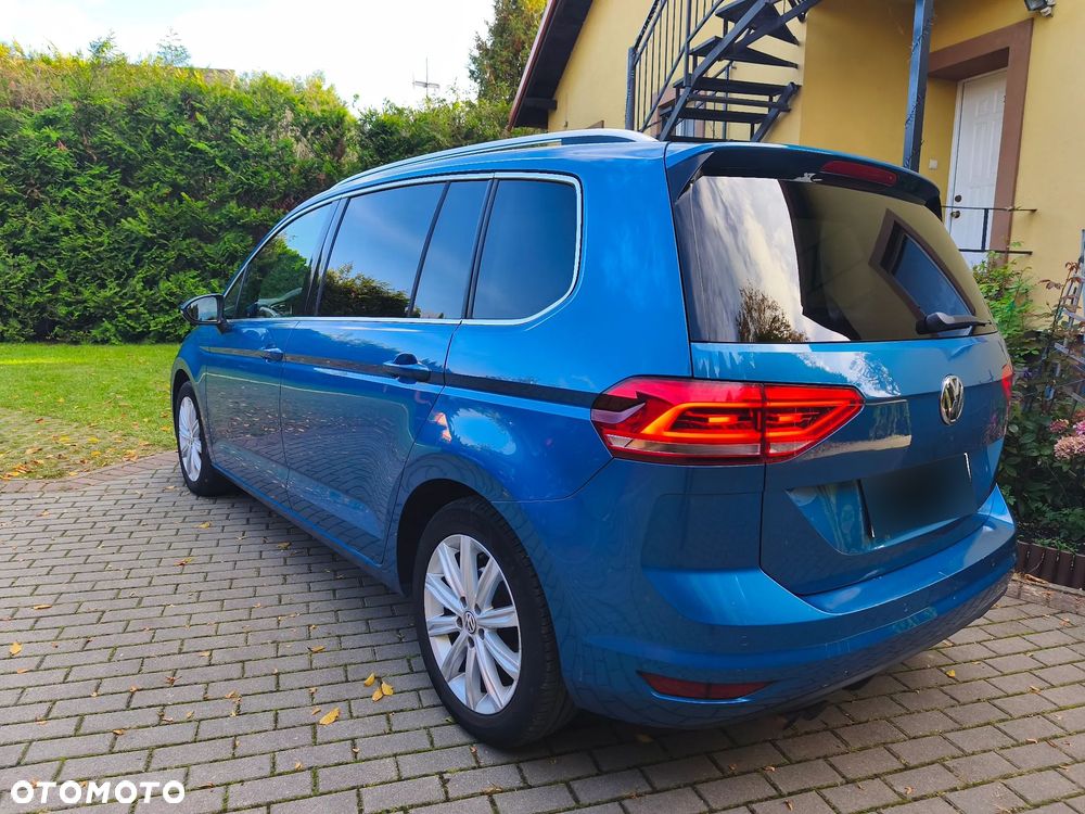 Volkswagen Touran 2.0 TDI SCR Highline - 7